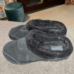 Sketcher memory slip on shoes